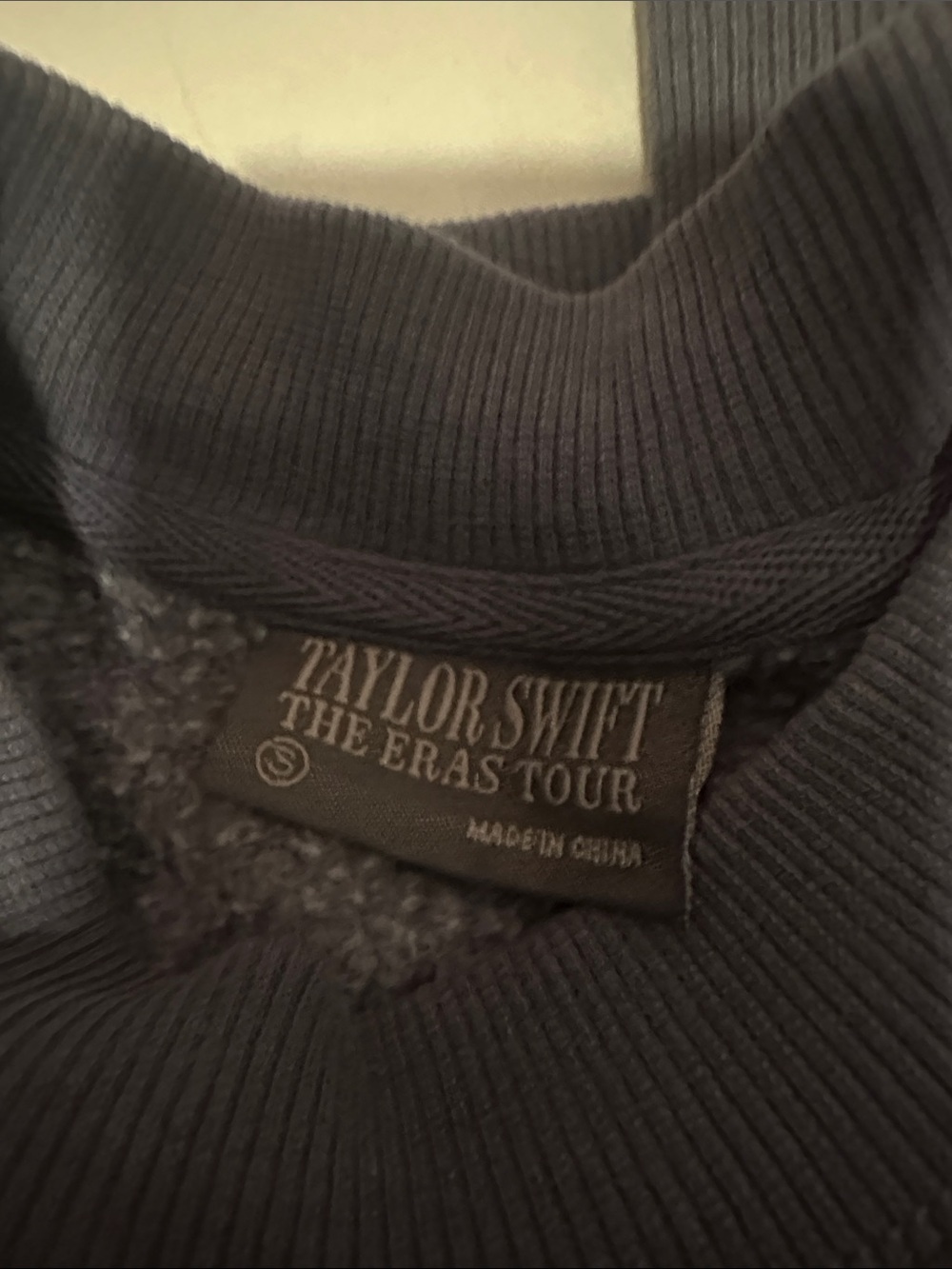 Brand New Taylor Swift Eras Tour Crewneck Official Merch - Picture 8 of 10